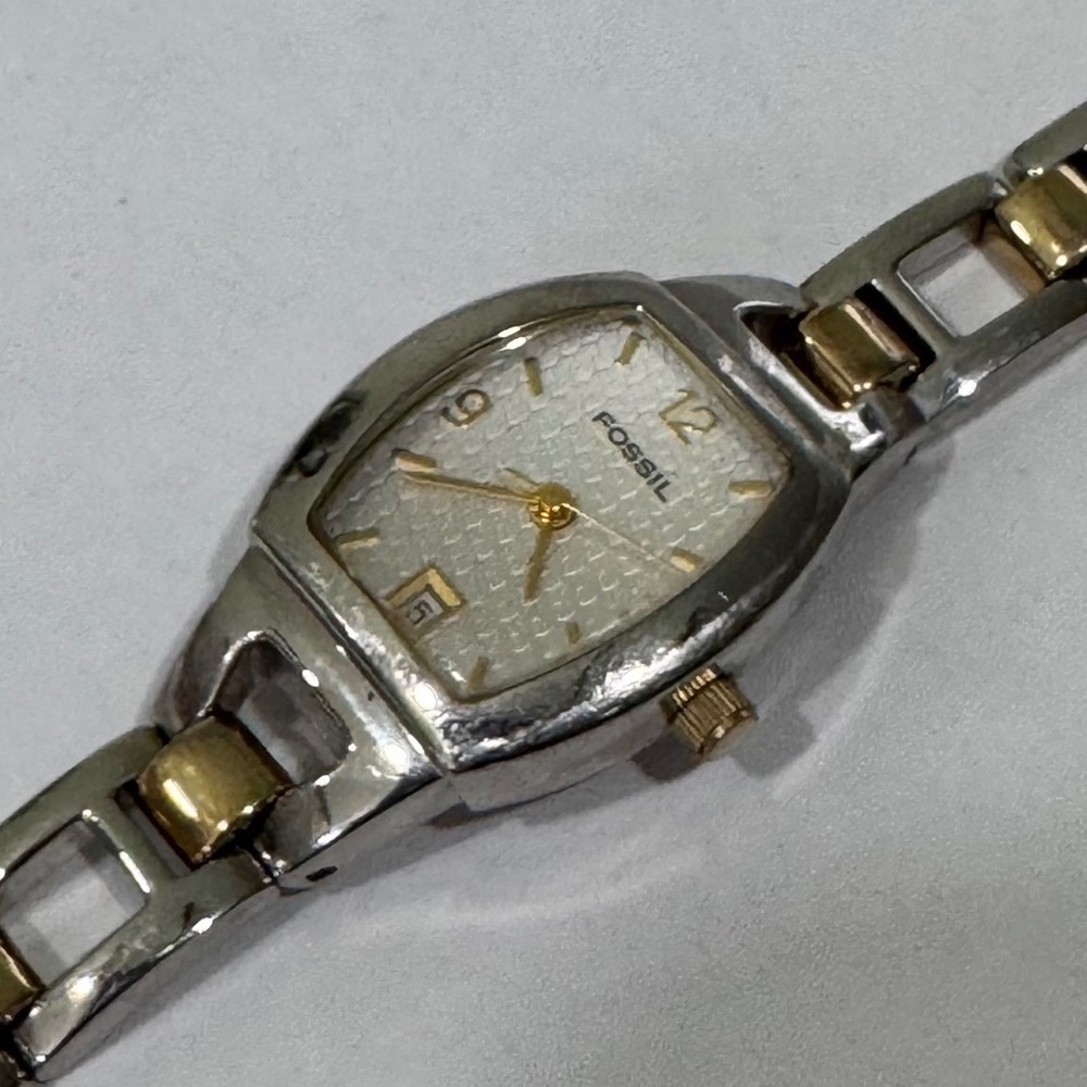 Fossil F2 Watch Womens Two Tone Silver Gold Stainless Steel Date ES-9825